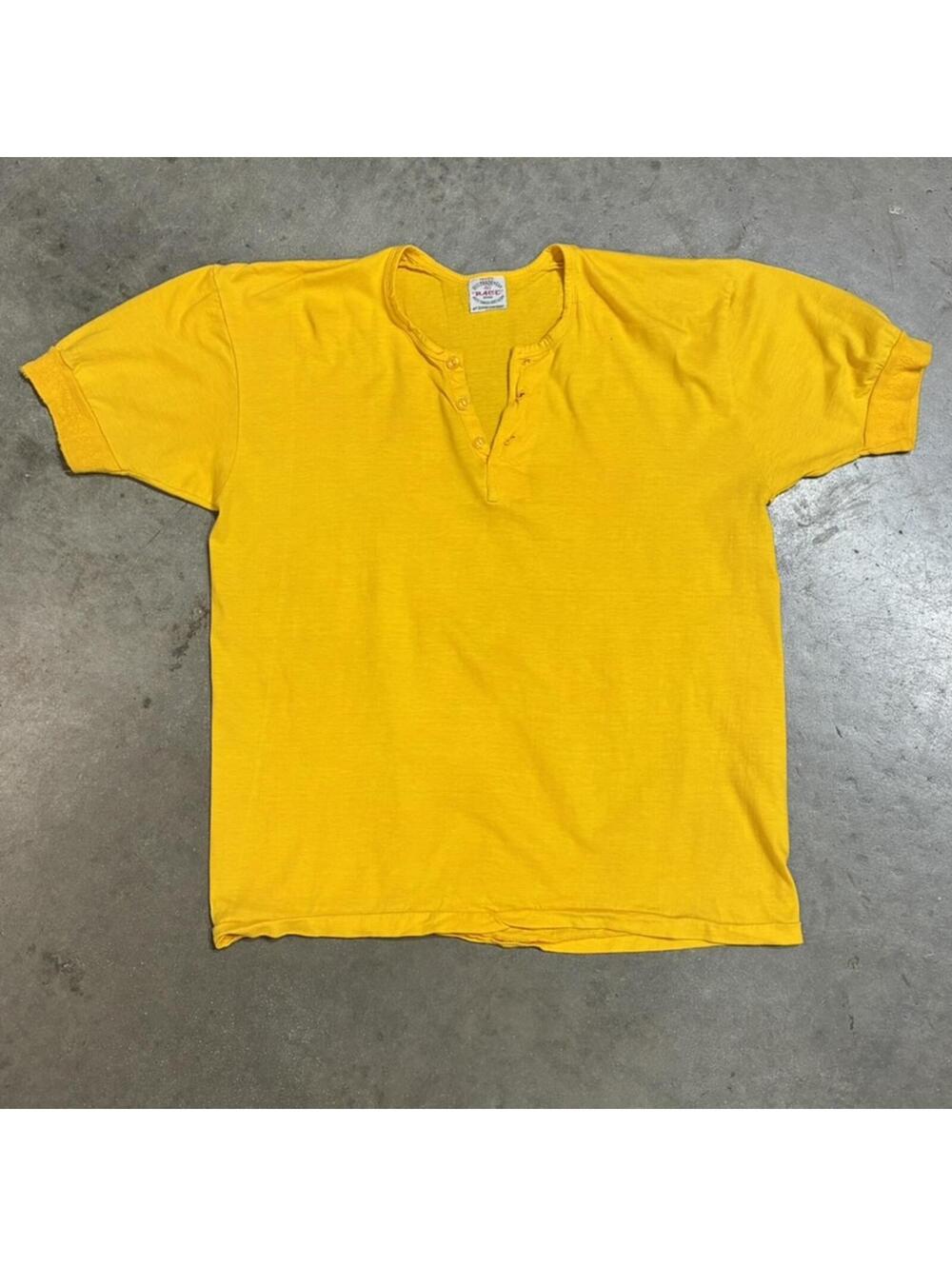 1980s RACE BRAND henley shirt yellow medium 19.5x24